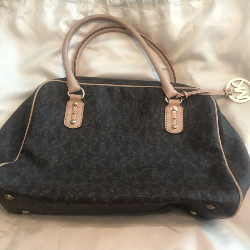 Michael Kors purse